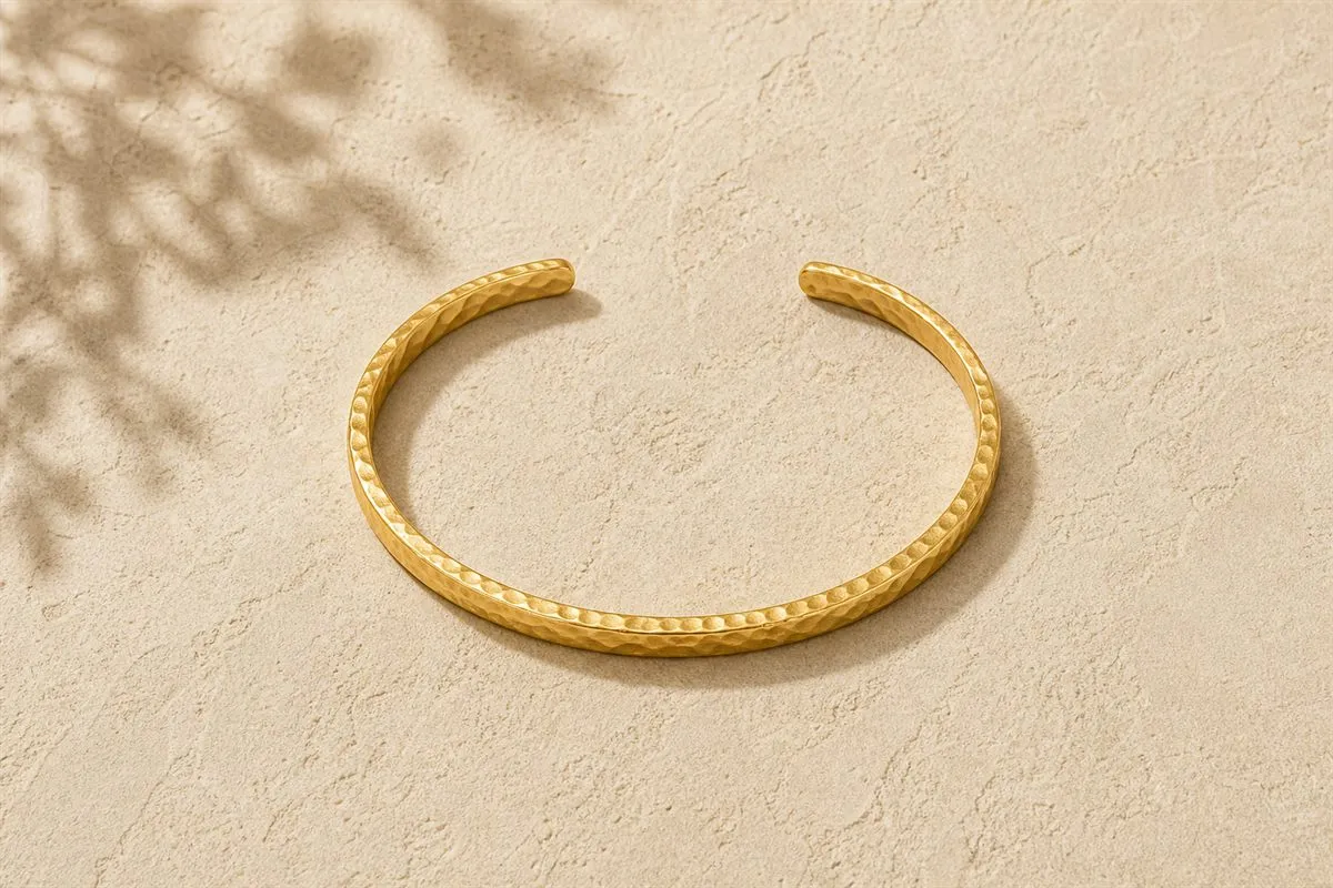 Bracelet Jonc Martelé Doré Muse